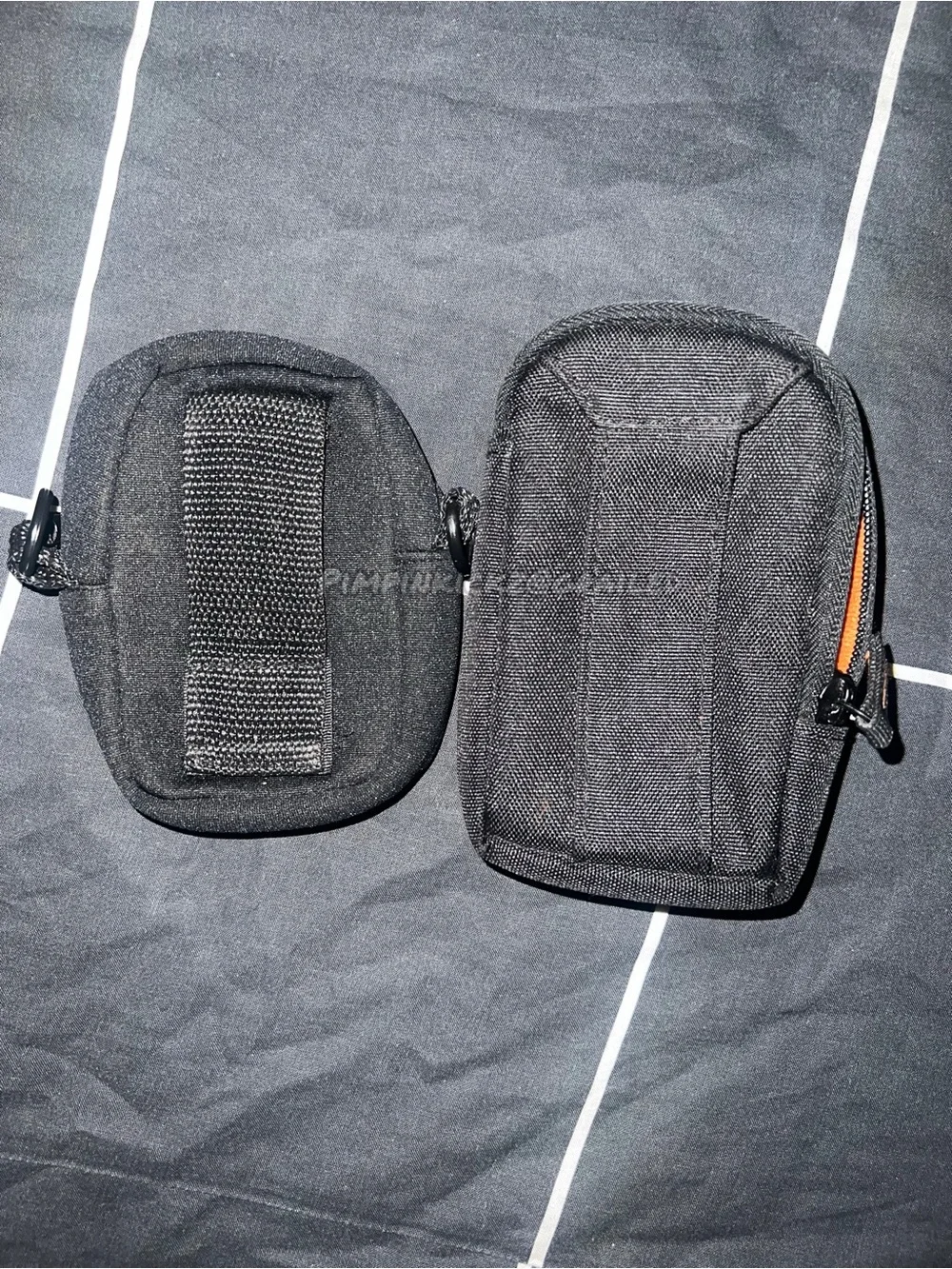 Lowepro camera pouch (2)